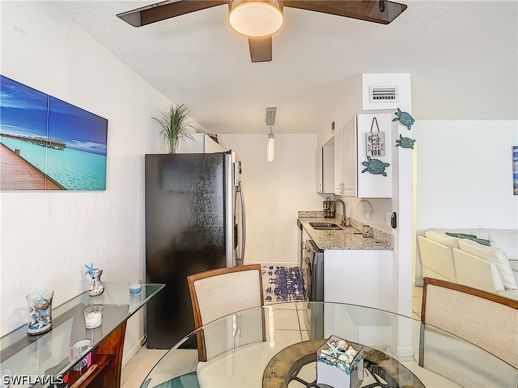 4625 Bayshore Dr D8 Property Photo 17
