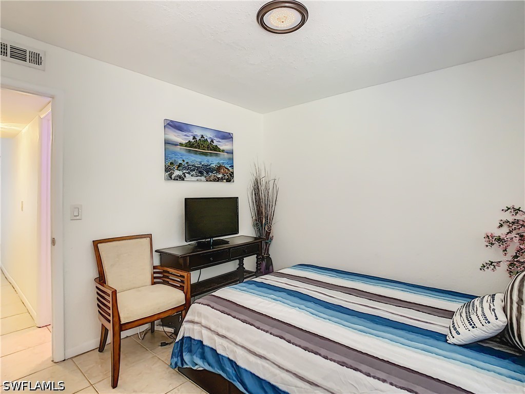 4625 Bayshore Dr D8 Property Photo 25