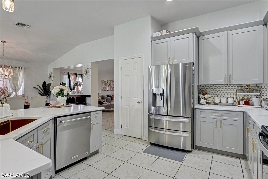 18330 Beauty Berry Ct Property Photo 7