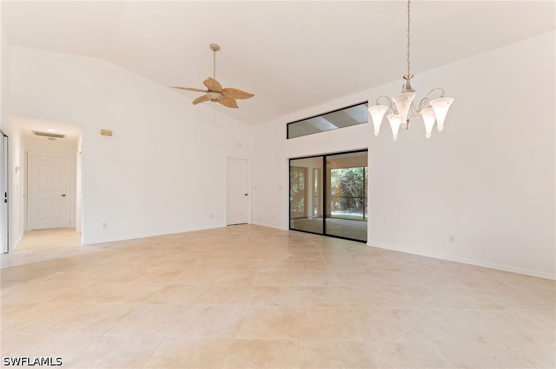 441 Countryside Dr Property Photo 4
