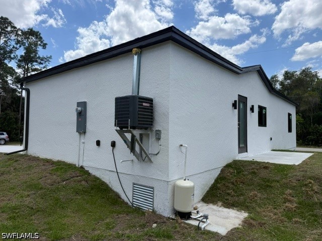 3418 62nd St W Property Photo 4
