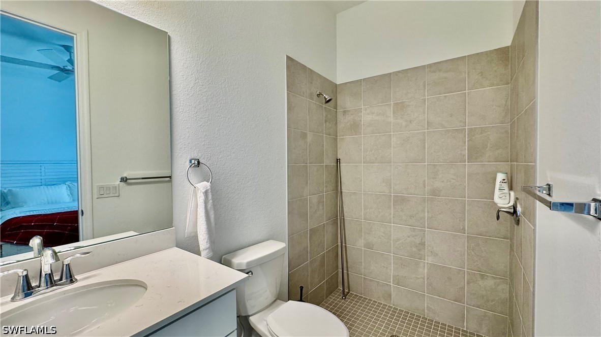 15048 Pinehurst Property Photo 3