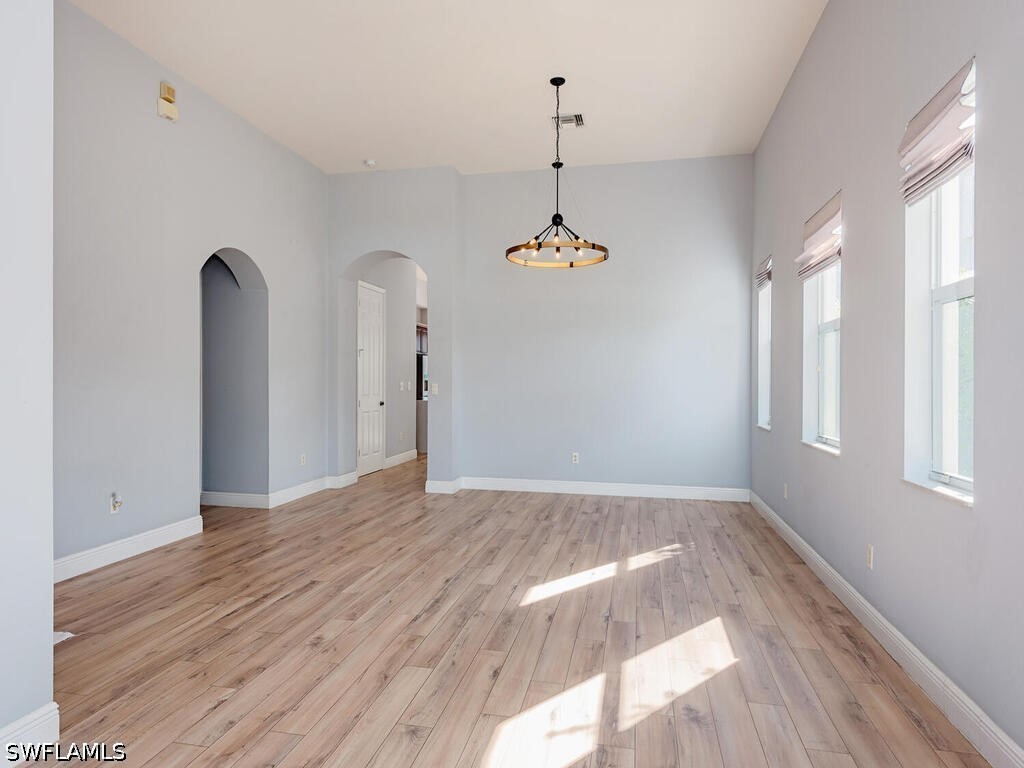 1696 Sarazen Pl Property Photo 6