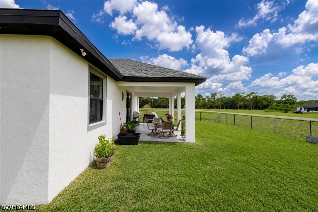 7035 Brazil Cir Property Photo 3
