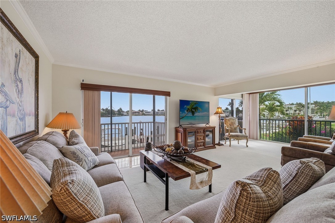3000 Gulf Shore Blvd N 101 Property Photo 1