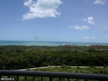 7117 Pelican Bay Blvd 1202 Property Photo 11