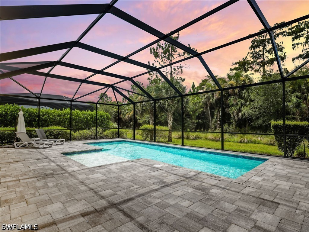 9487 Greyhawk Trl Property Photo 1