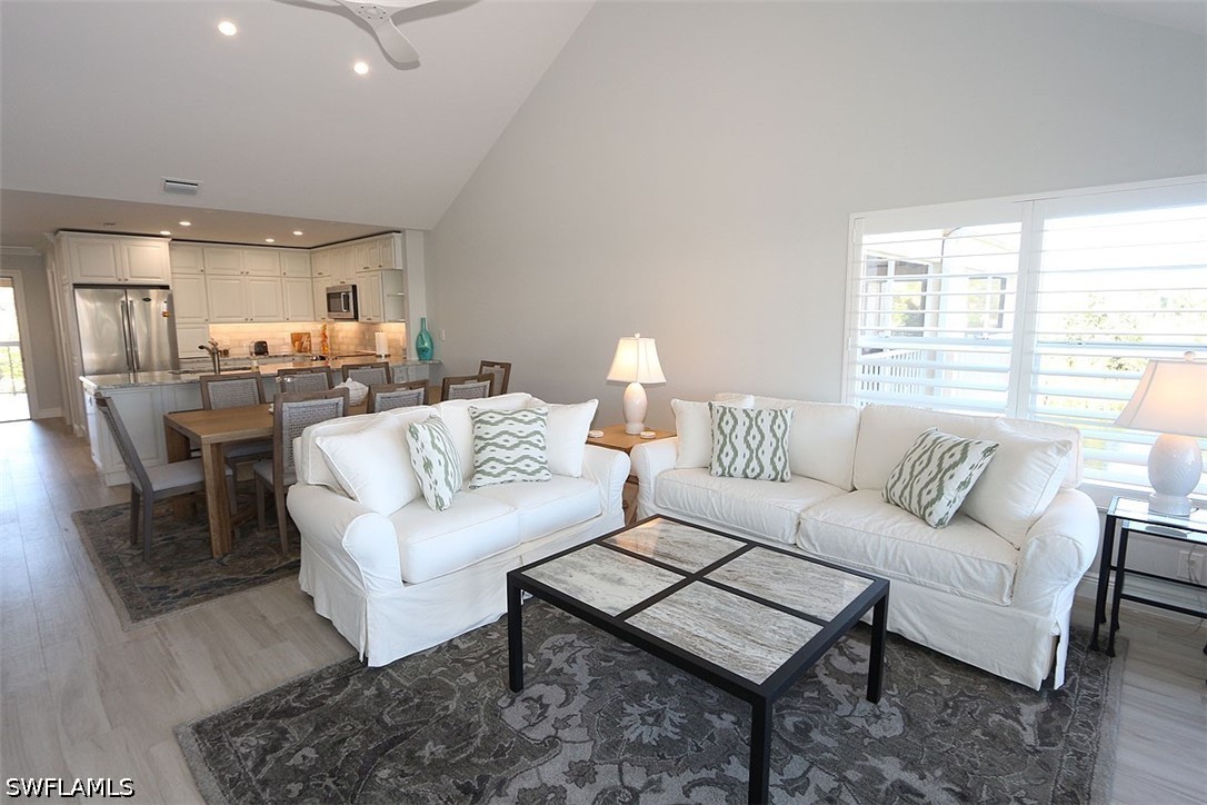 6131 Pelican Bay Blvd I4 Property Photo 9