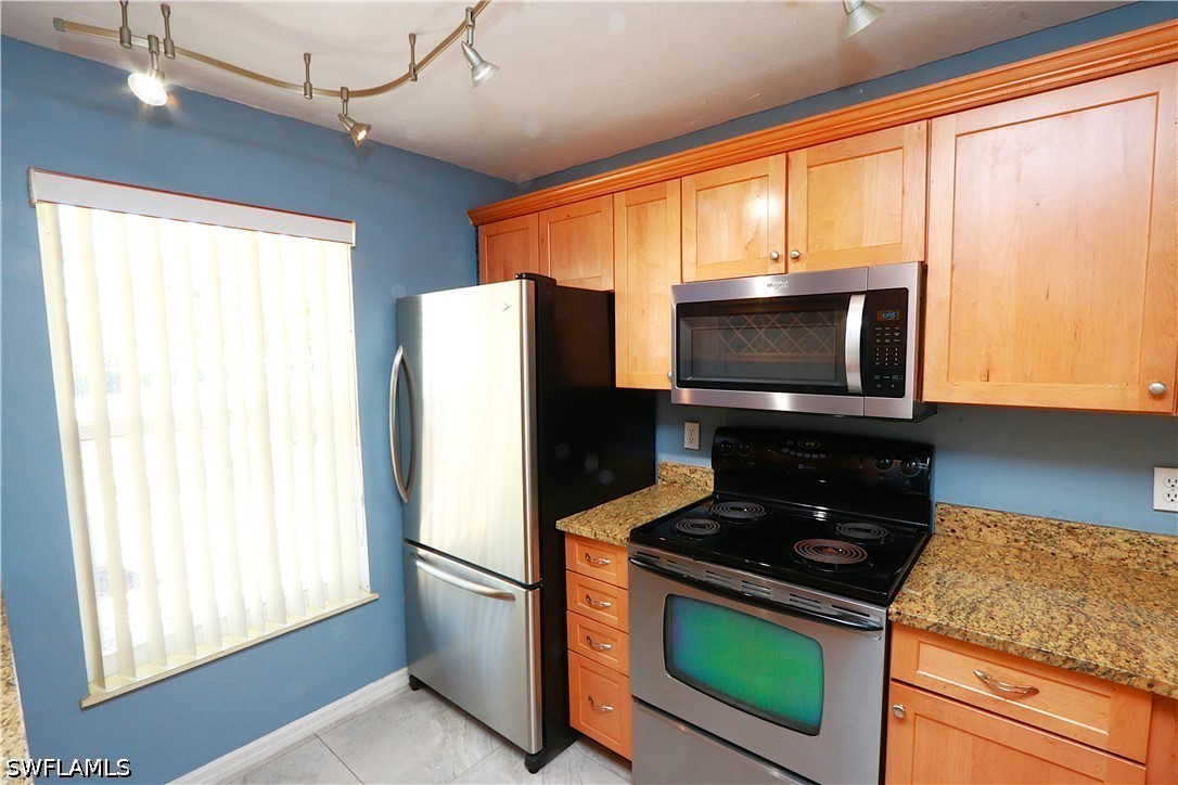 1305 Mainsail Dr 1002 Property Photo 8