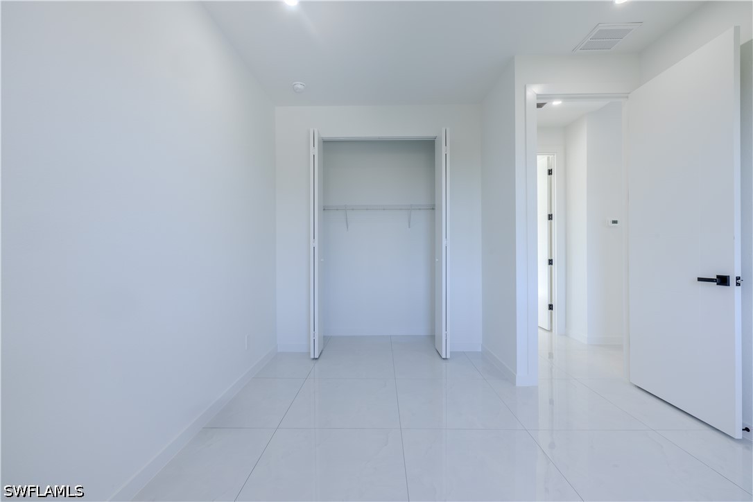 226021227 Property Photo 14