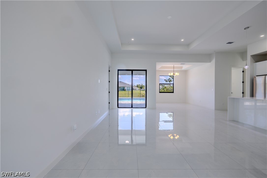 226021227 Property Photo 25