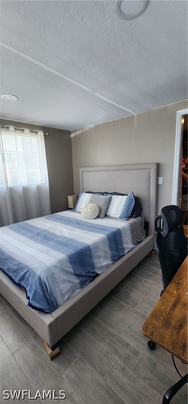 226021266 Property Photo 15