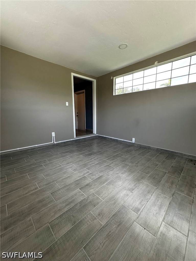226021266 Property Photo 17