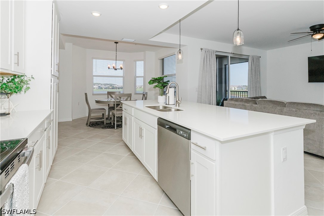 5583 Double Eagle Cir 4137 Property Photo 6
