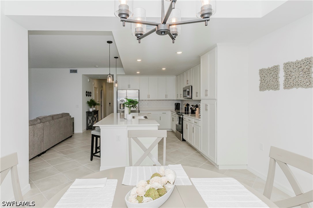5583 Double Eagle Cir 4137 Property Photo 14