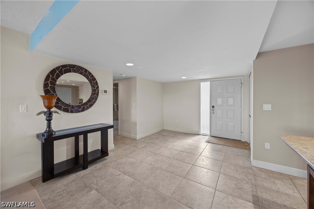 15 Bluebill Ave 103aa Property Photo 13