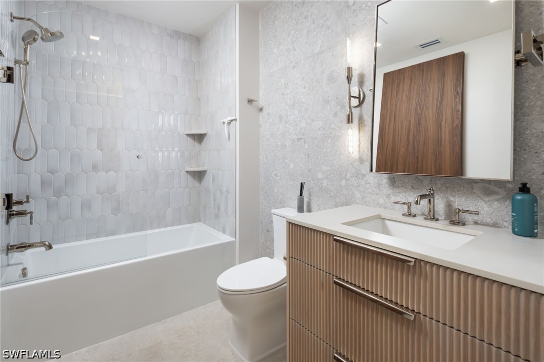 410 Flagship Dr 903 Property Photo 22