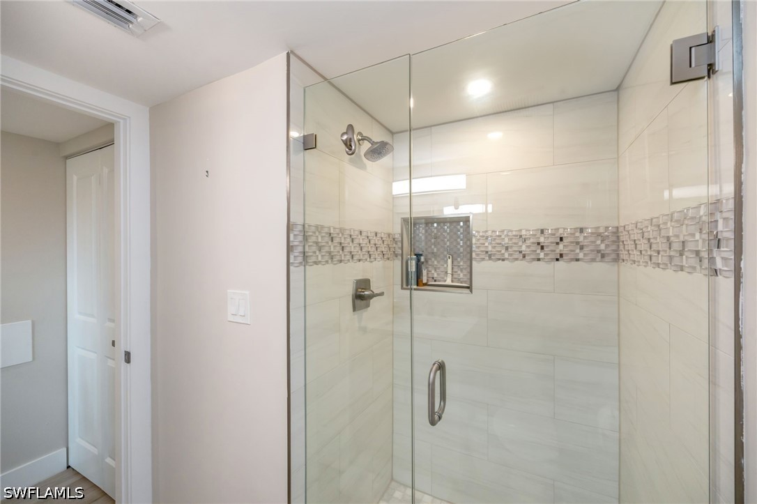 29 High Point Cir E 403 Property Photo 23