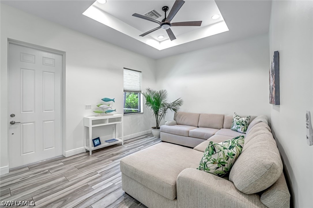3980 Full Moon Ct Property Photo 4