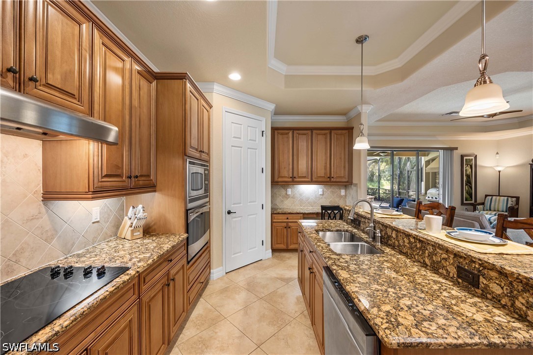 9234 Veneto Pl Property Photo 14