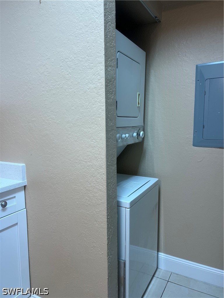 23500 Walden Center Dr 106 Property Photo 13