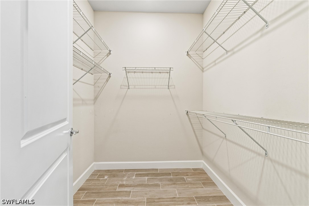 2244 Yellowfin Cir Property Photo 13
