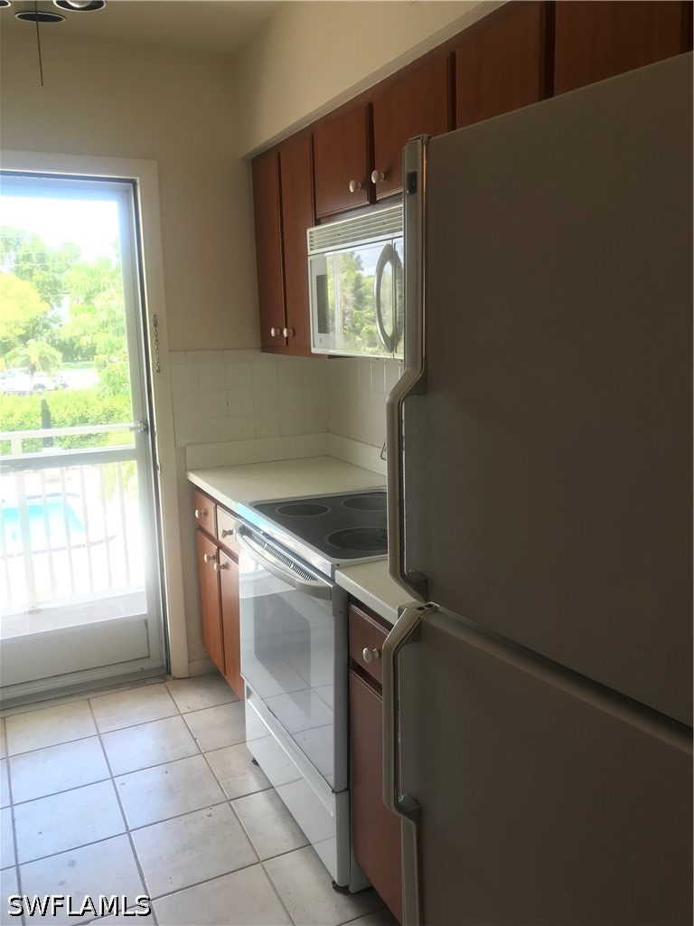 216 Banyan Blvd 216 Property Photo 14