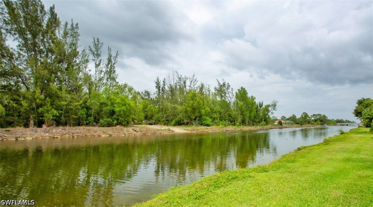 226021643 Property Photo 33