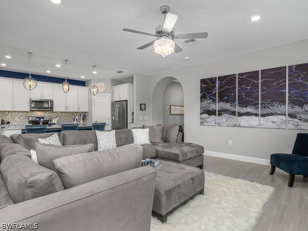 17581 Ashcomb Way Property Photo 10