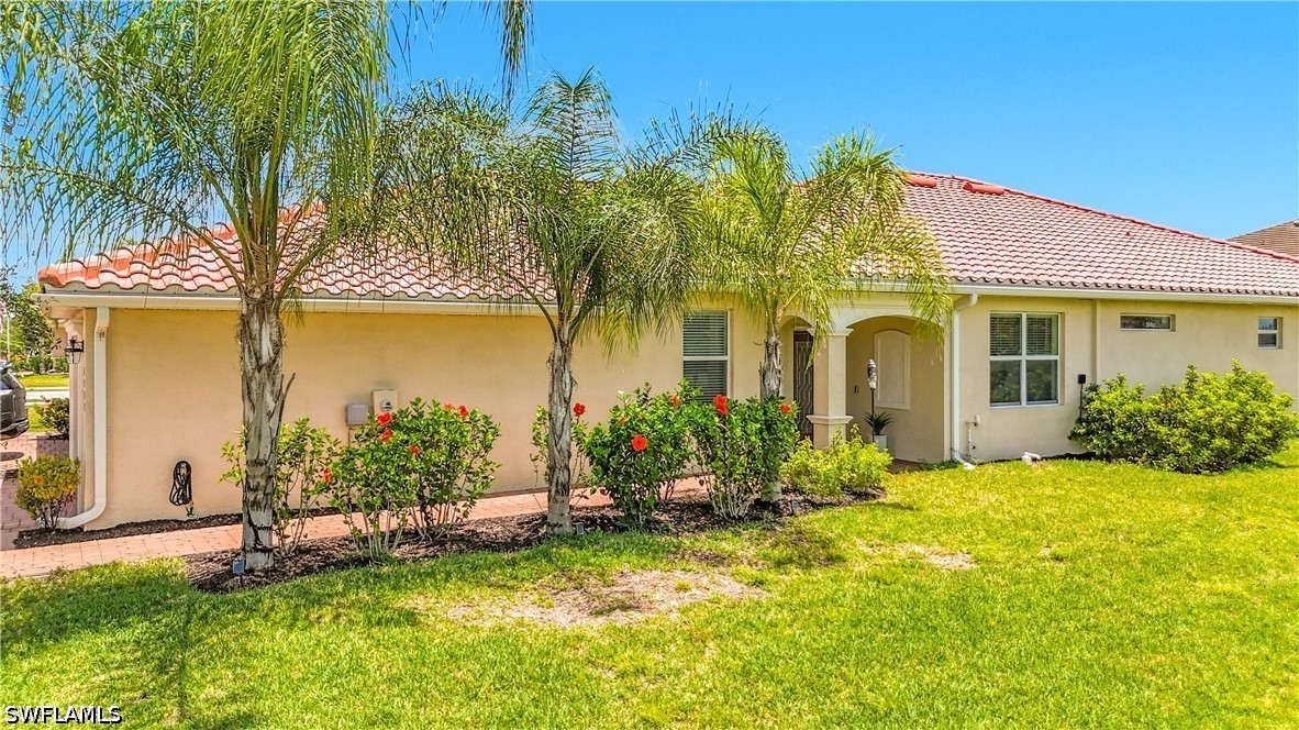 2558 Vine Ave Property Photo 5