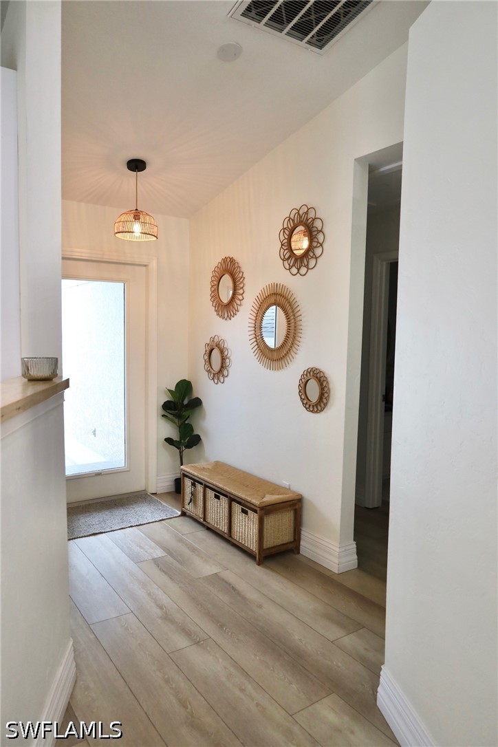 6123 Montego Bay Loop Property Photo 2