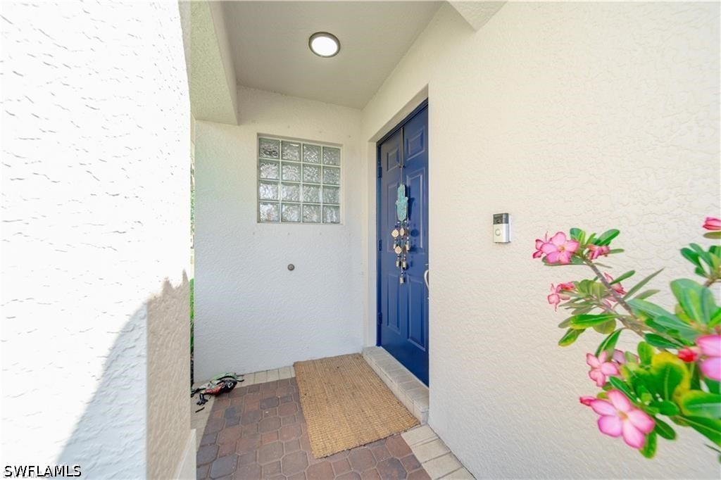 1638 Triangle Palm Ter Property Photo 17