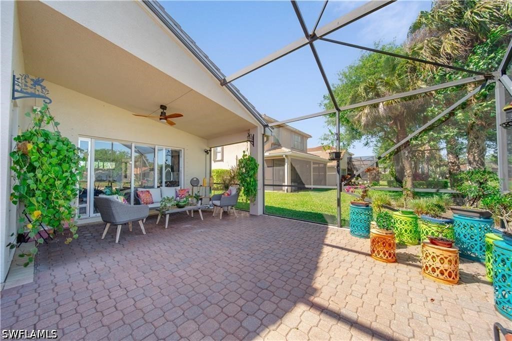 1638 Triangle Palm Ter Property Photo 18