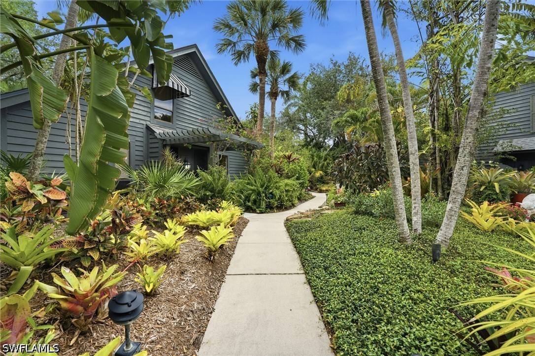 1245 Solana Rd Property Photo 2