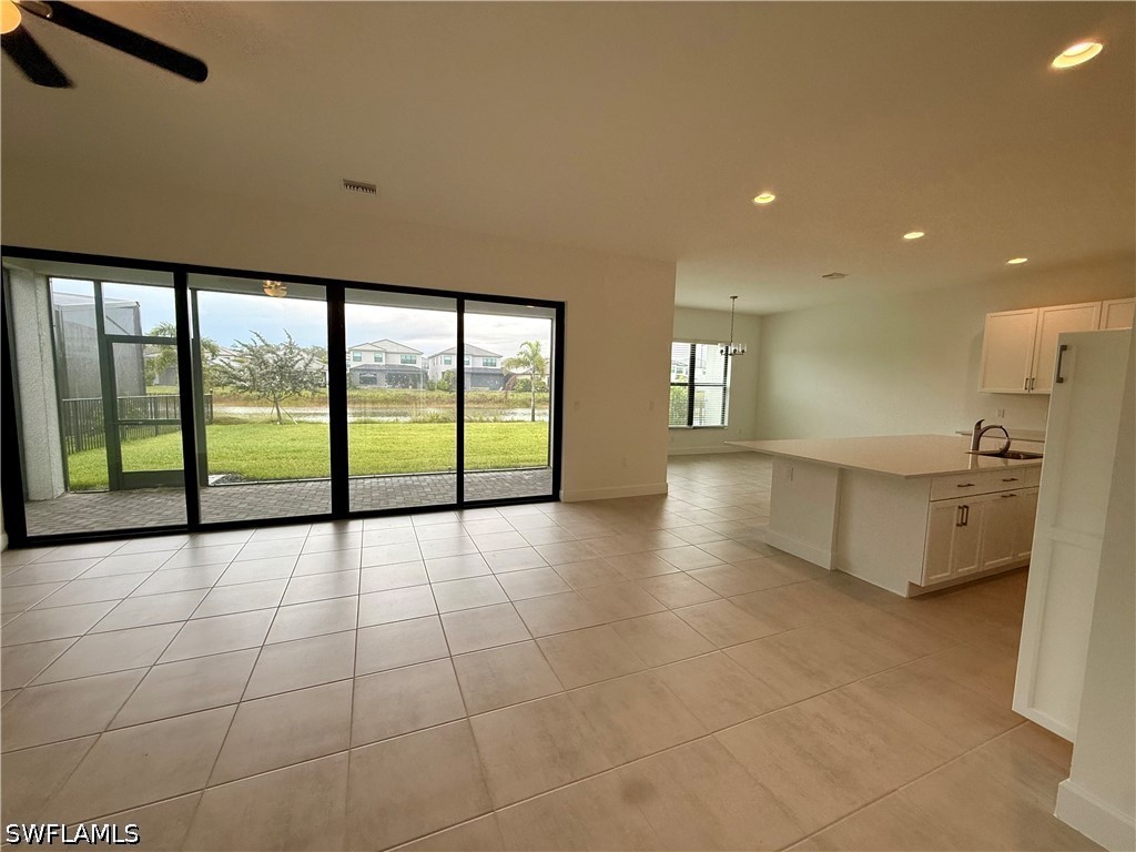20885 Thistle Leaf Ln Property Photo 5
