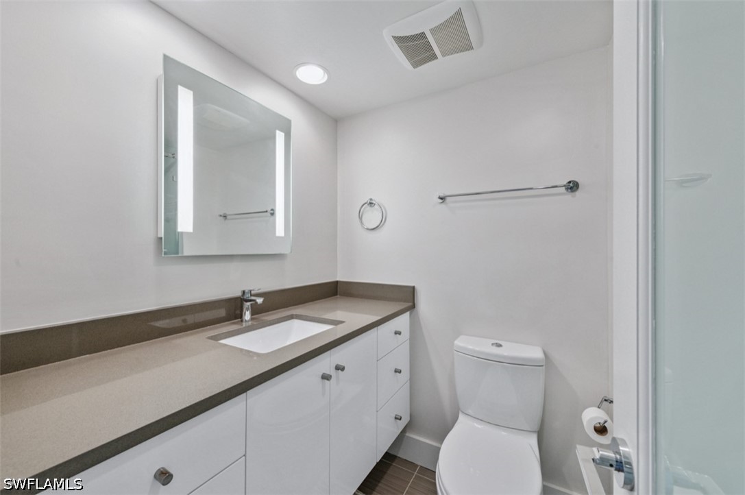 226021978 Property Photo 15