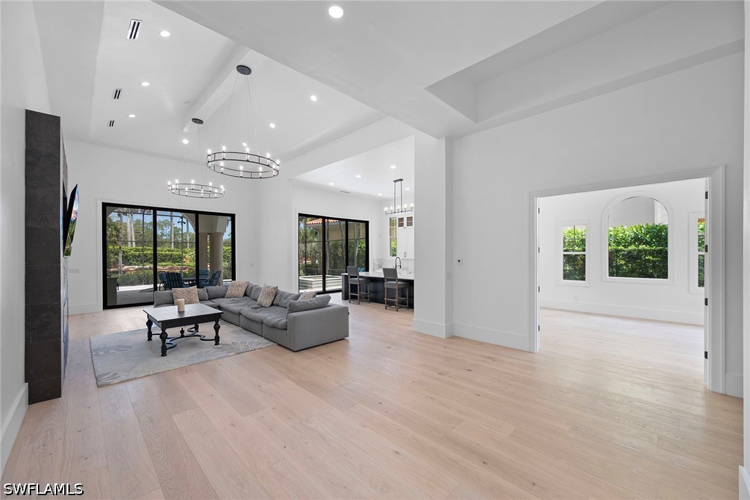 2749 Medallist LN Property Photo 1