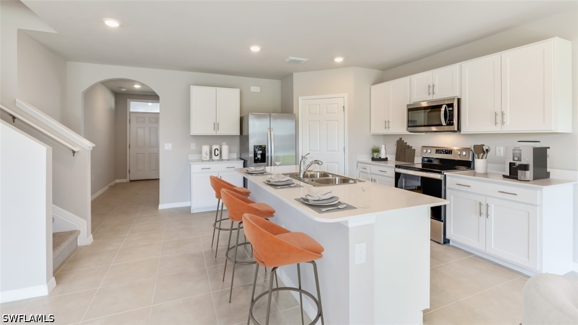 17782 Shade Tree Loop Property Photo 4