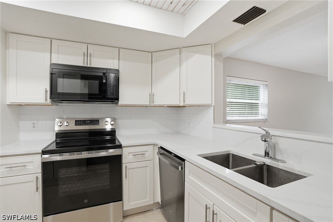 3150 Binnacle Dr 106 Property Photo 11
