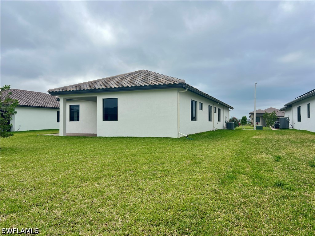5252 Lamone Ln Property Photo 20