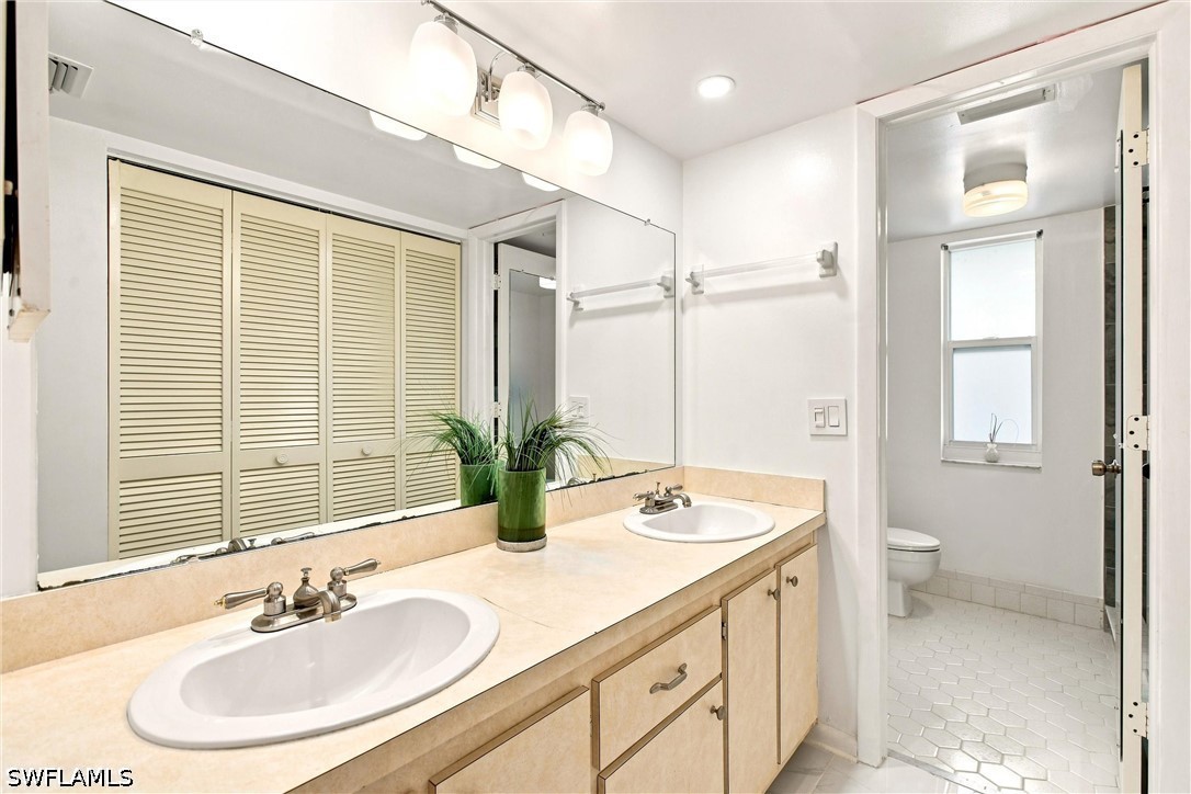 550 Teryl Rd 2302 Property Photo 20