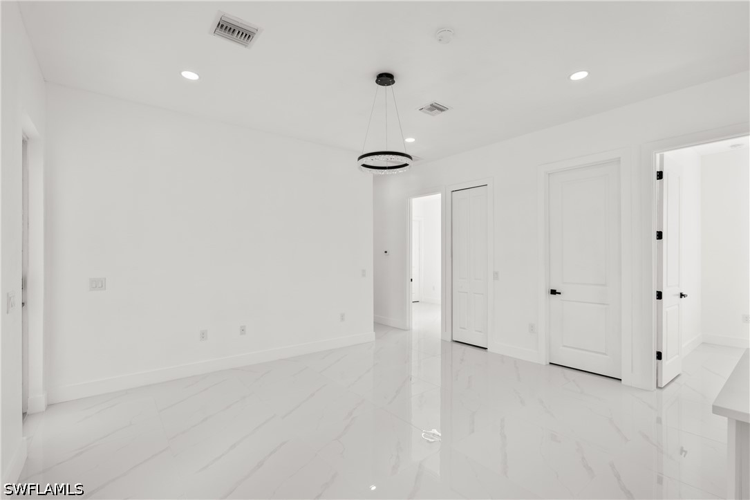 936 Anthony E Property Photo 8
