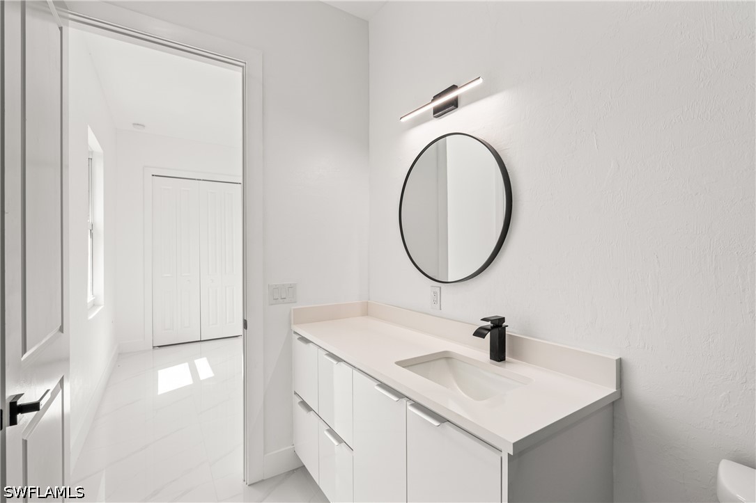 936 Anthony E Property Photo 14