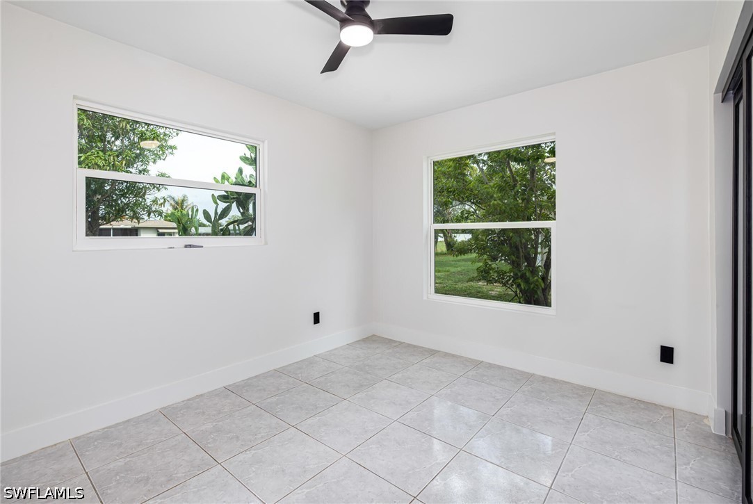 212 Jayview Ave Property Photo 24
