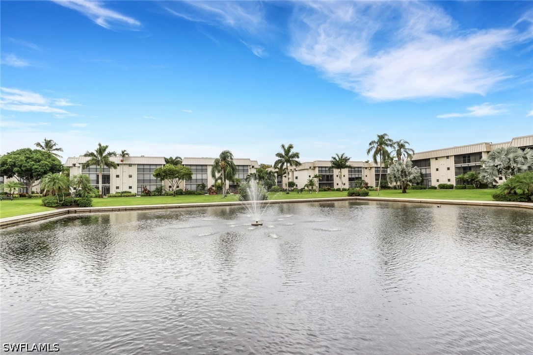 788 Park Shore Dr E14 Property Photo 27