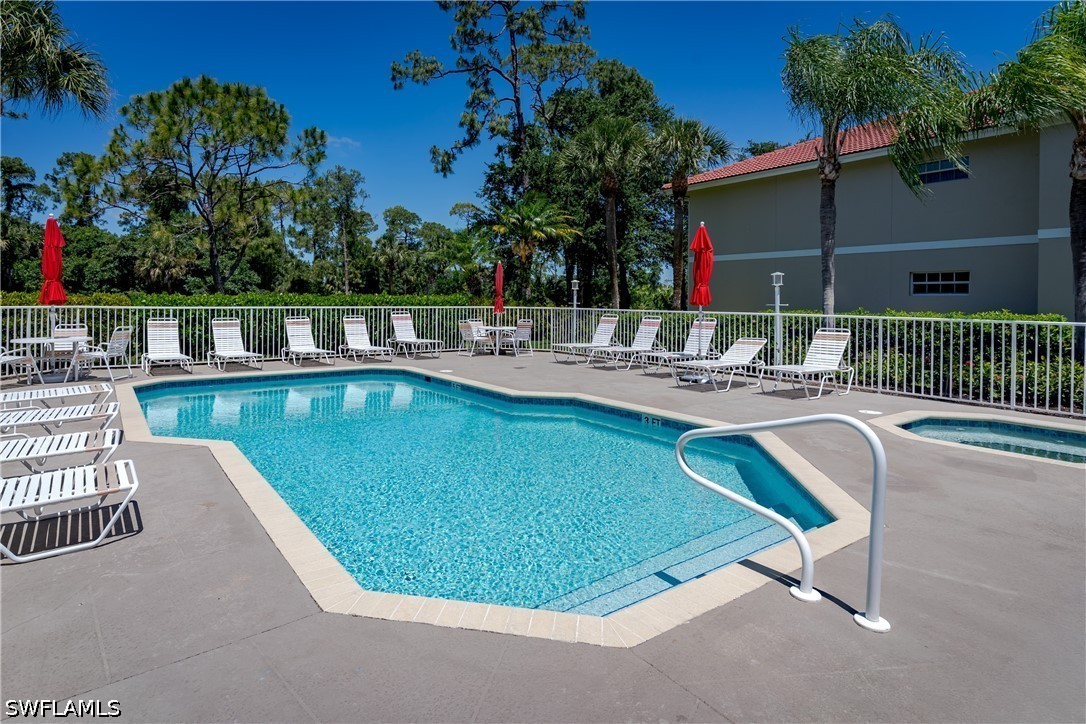 8085 Celeste Dr 812 Property Photo 2