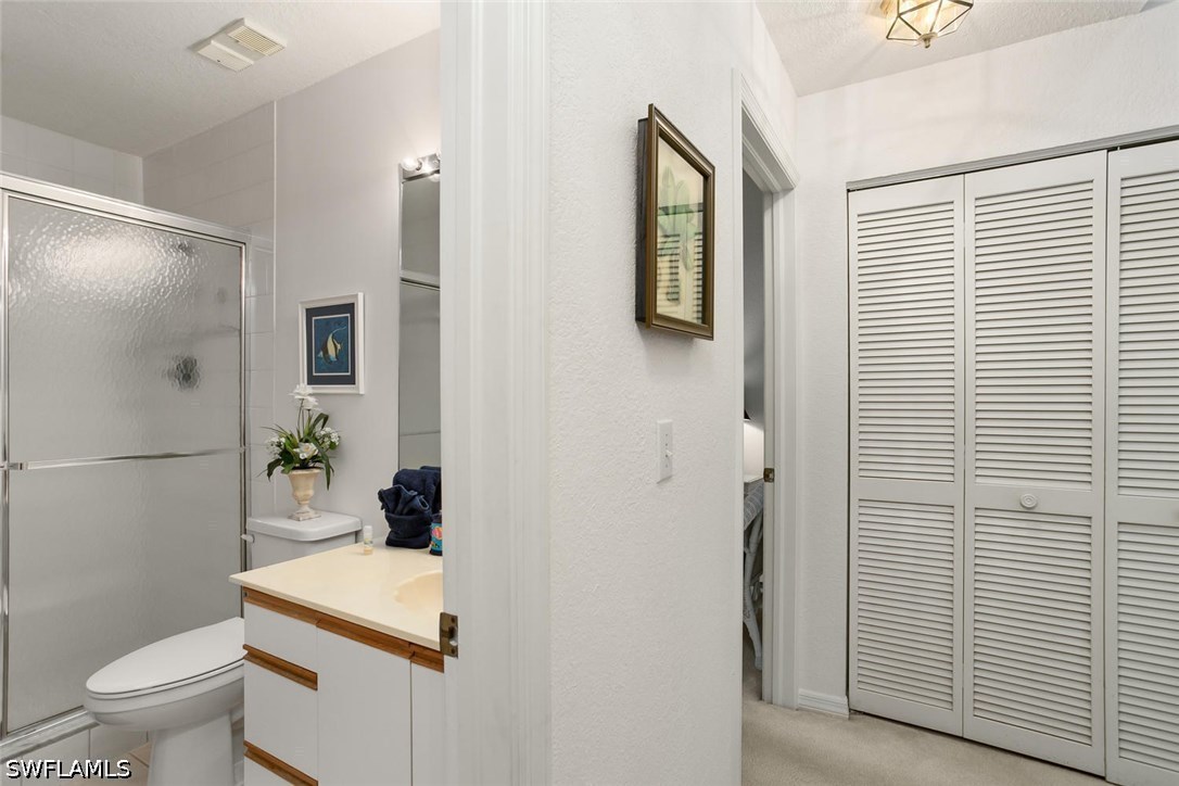 81 Emerald Woods Dr M8 Property Photo 13