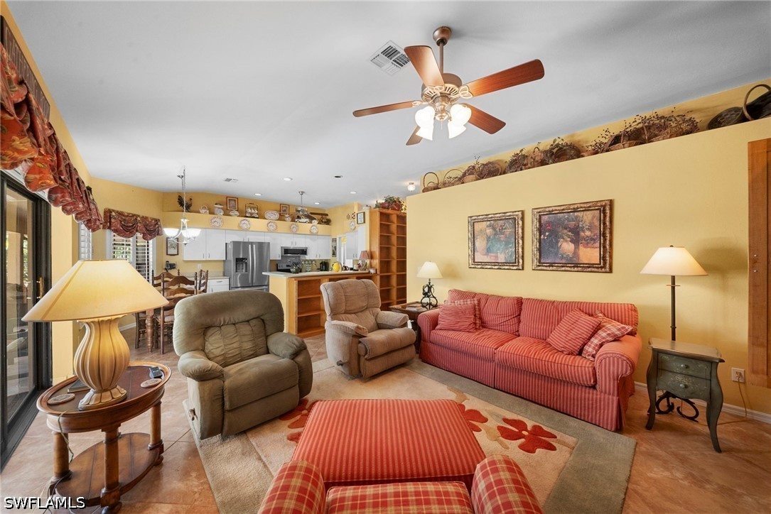 226022235 Property Photo 10