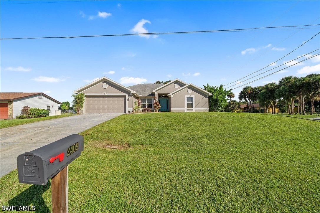 2409 E Edgewater Way Property Photo 3