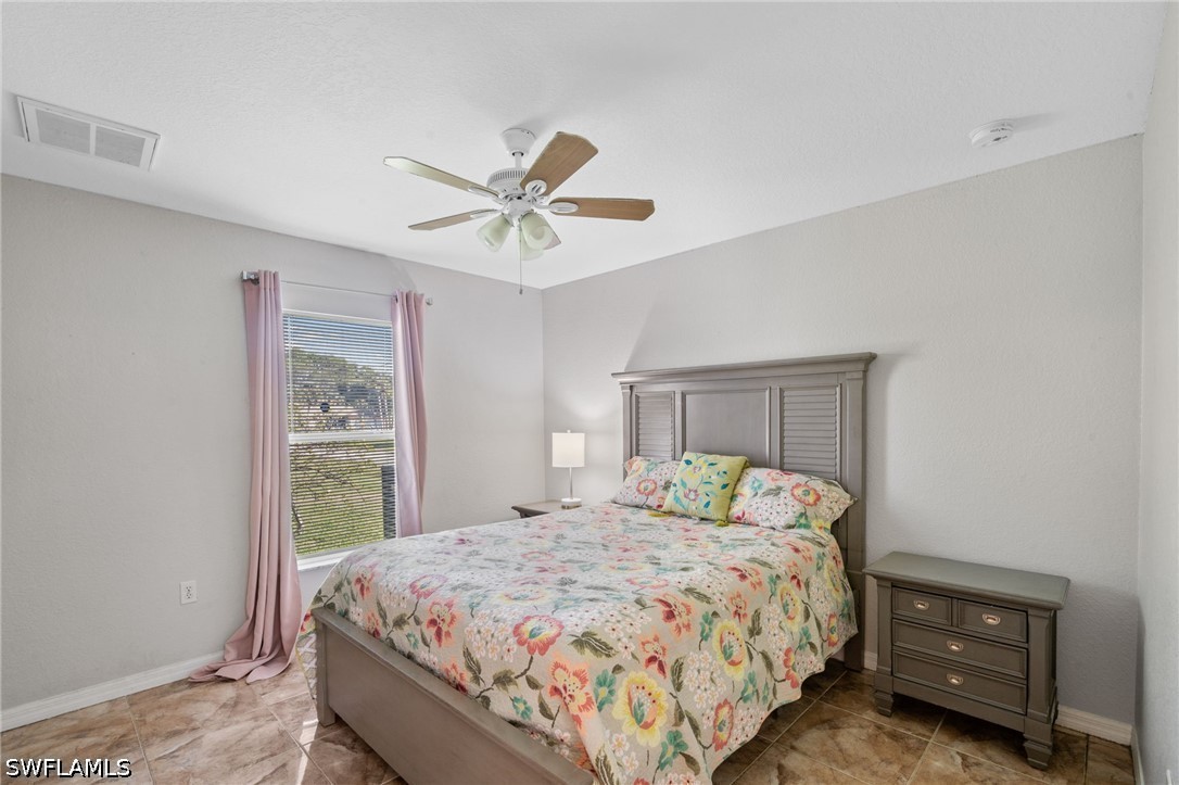 2409 E Edgewater Way Property Photo 35